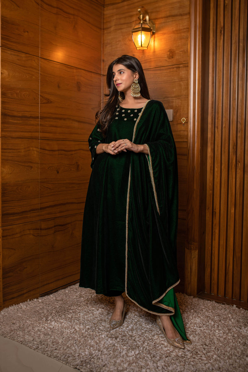 3702 Bottle Green Hand Work Velvet Kurta Set