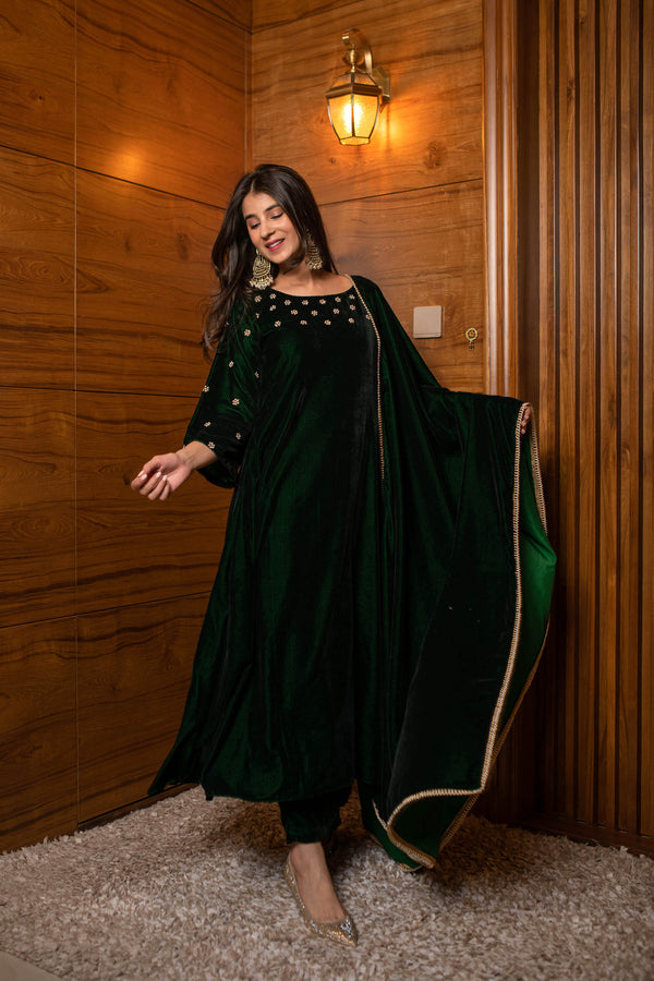 3702 Bottle Green Hand Work Velvet Kurta Set